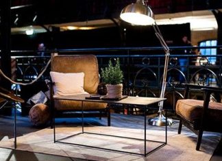 Barhocker mieten in Hamburg mit Lounge Factory ? Stilvolle Sitzgelegenheiten für Ihr Event